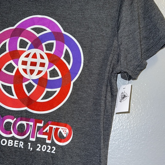 Disney EPCOT 40 October 1, 2022 T-Shirt LIMITED EDITION - Picture 2 of 9